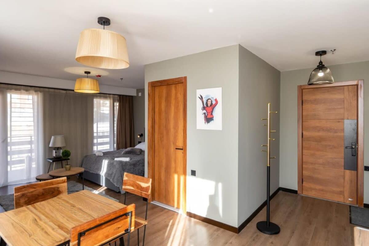 Super Stylish And Cozy 2 Bedroom 4Or6 People Apartment In Key Location In Marshall Gudauri Project Ski Resort المظهر الخارجي الصورة